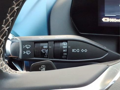 Used 2025 Chevrolet Equinox EV LT w/ Convenience Package FWD image 27