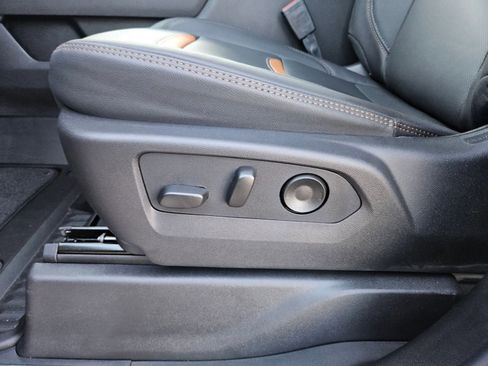 New 2026 GMC Sierra 2500 AT4 image 23