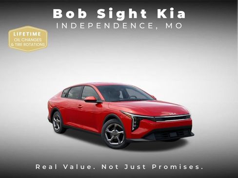 New 2026 Kia K4 LXS image 8