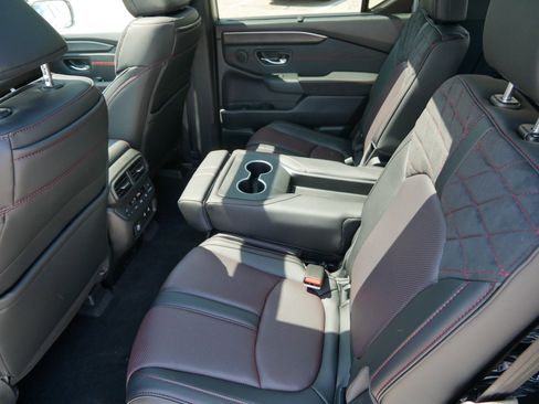 New 2026 Honda Pilot Black Edition image 8