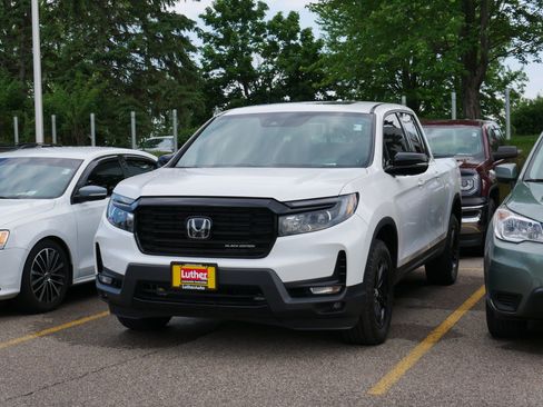 Used 2023 Honda Ridgeline Black Edition image 3
