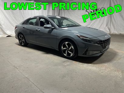 Used 2021 Hyundai Elantra Limited