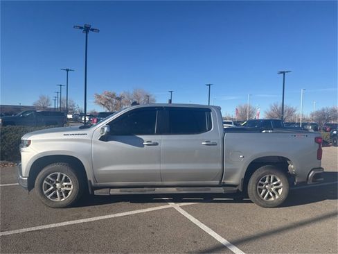 Used 2021 Chevrolet Silverado 1500 LT image 6