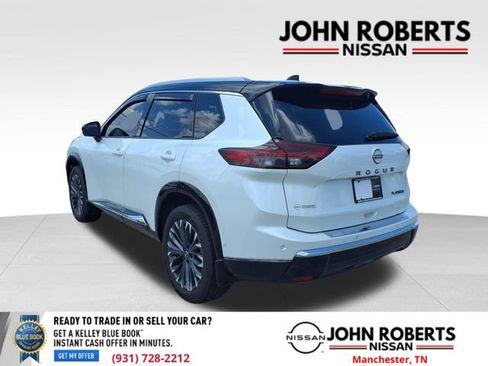 Used 2024 Nissan Rogue Platinum FWD image 15
