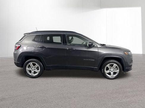 Used 2023 Jeep Compass Latitude w/ Sun and Sound Group AWD/4WD image 36