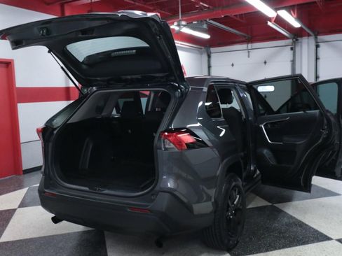 Used 2022 Toyota RAV4 LE FWD image 26