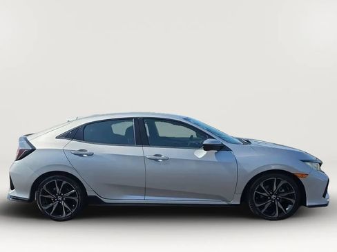 Used 2018 Honda Civic Sport image 9