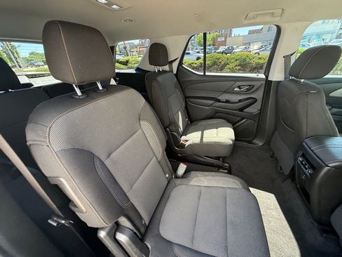 Used 2019 Chevrolet Traverse LT AWD/4WD image 33