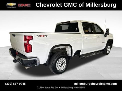 Used 2025 Chevrolet Silverado 2500 LT w/ Convenience Package AWD/4WD image 4