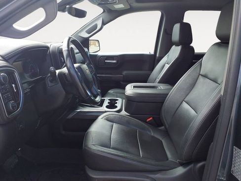Used 2019 Chevrolet Silverado 1500 LTZ w/ LTZ Plus Package AWD/4WD image 15