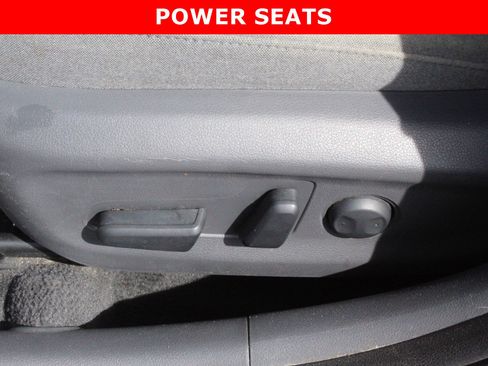 Used 2022 Hyundai Ioniq SE FWD image 14