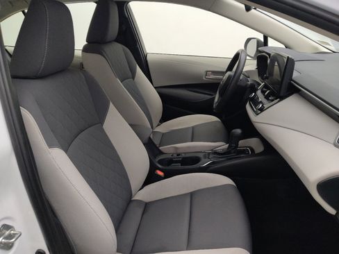 Used 2023 Toyota Corolla LE FWD image 21