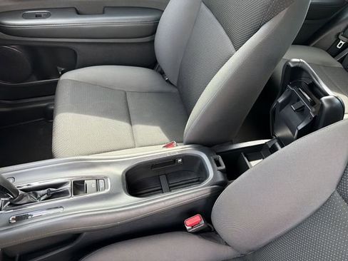Used 2020 Honda HR-V LX image 22
