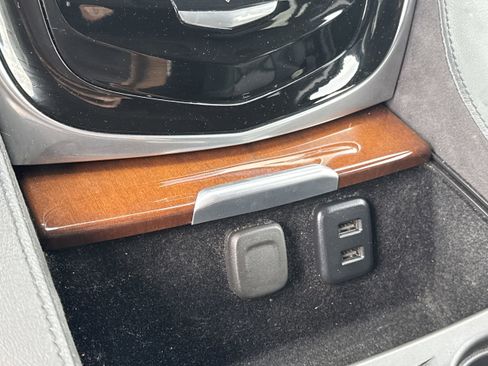 Used 2020 Cadillac Escalade ESV Luxury RWD image 30