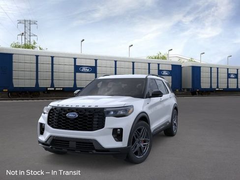 New 2026 Ford Explorer ST-Line w/ ST-Line Street Pack RWD image 2