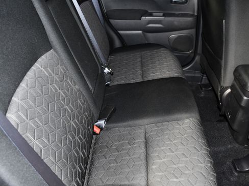 Used 2024 Mitsubishi Outlander Sport LE AWD/4WD image 43