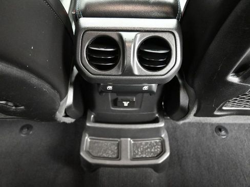 Used 2021 Jeep Wrangler Unlimited Rubicon 4xe w/ Steel Bumper Group image 33