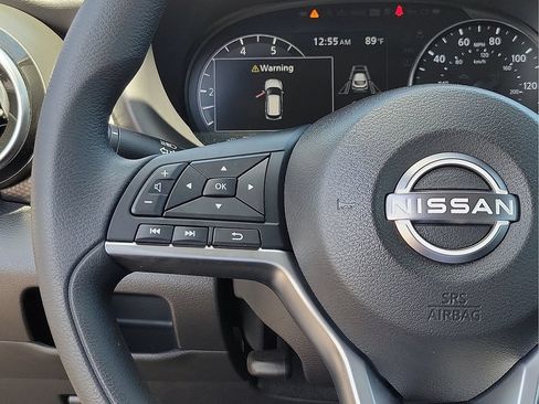Used 2024 Nissan Kicks SV FWD image 18
