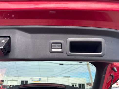 Used 2023 MAZDA CX-30 AWD 2.5 S w/ Select Package image 11