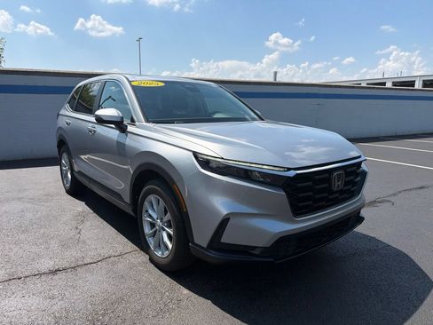 Certified 2025 Honda CR-V EX image 7