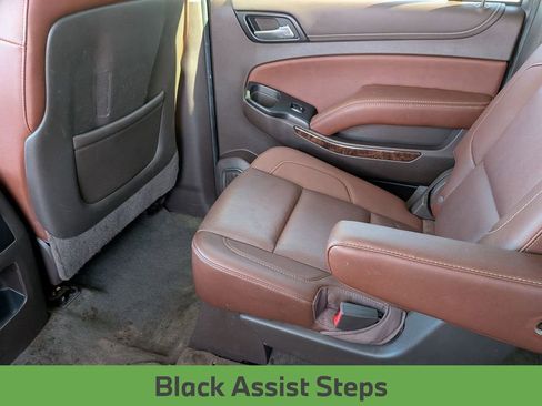 Used 2016 Chevrolet Suburban LTZ RWD image 35