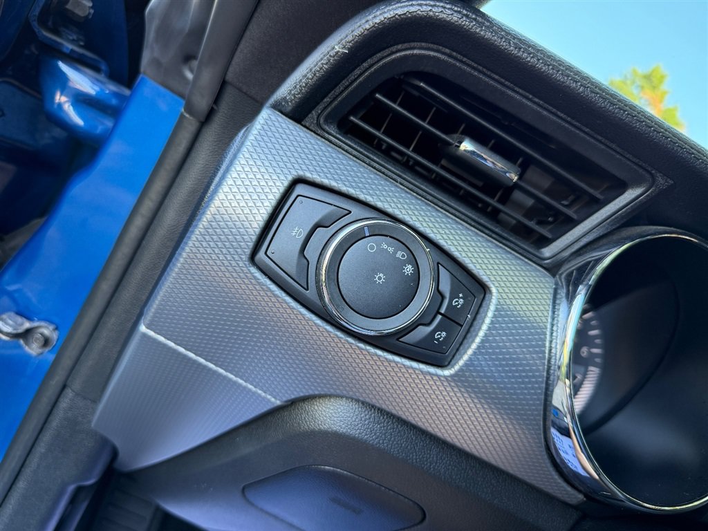Used 2017 Ford Mustang GT Premium RWD image 48