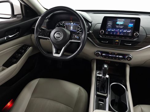 Used 2020 Nissan Altima 2.5 SL image 15