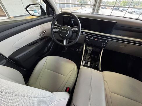 Used 2025 Hyundai Tucson SEL image 40