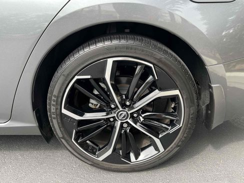 Used 2023 Nissan Altima 2.5 SR w/ SR Premium Package image 76