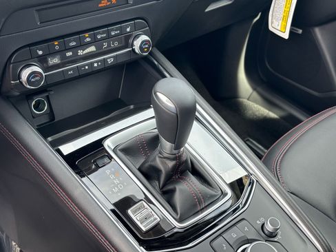 New 2025 MAZDA CX-5 Carbon Edition image 19