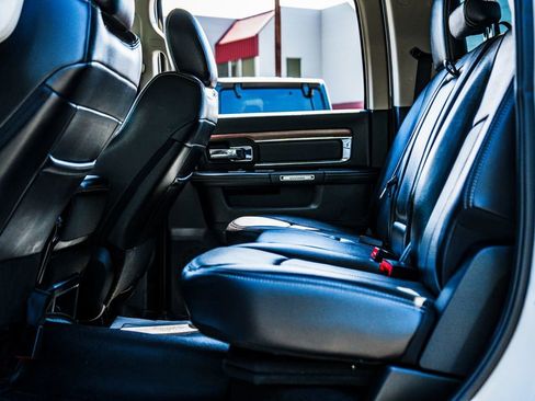 Used 2018 RAM 2500 Laramie AWD/4WD image 29