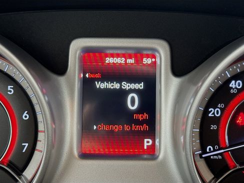 Used 2019 Dodge Journey SE image 14