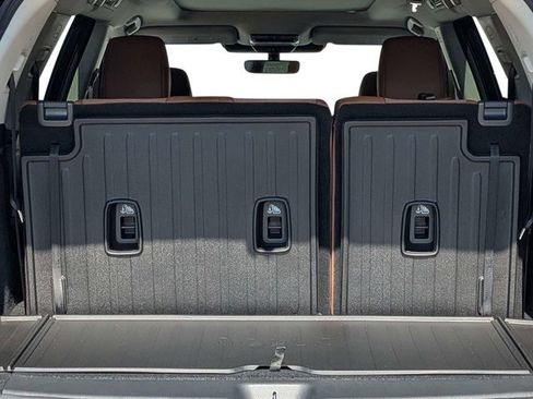 New 2025 Nissan Pathfinder Platinum image 26