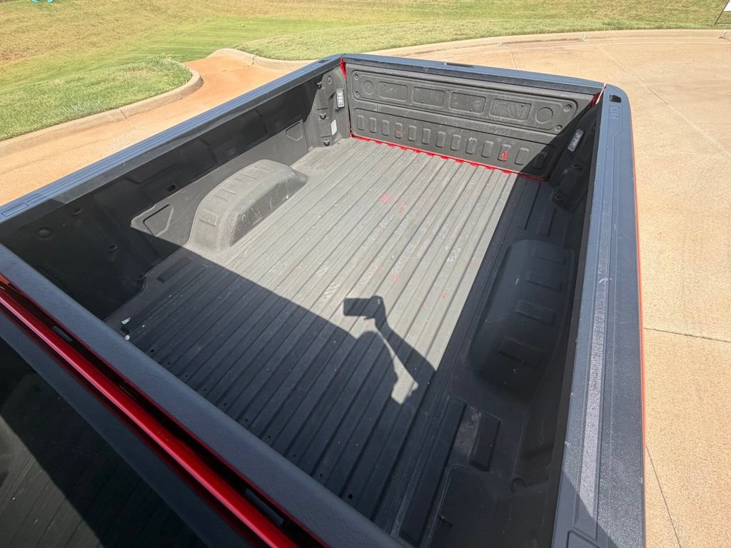 Used 2020 Chevrolet Silverado 2500 Custom w/ Custom Value Package AWD/4WD image 18