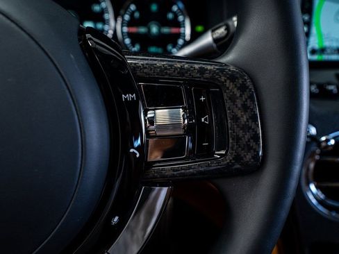 Used 2022 Rolls-Royce Cullinan Black Badge AWD/4WD image 41