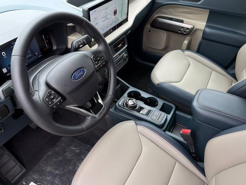 New 2026 Ford Maverick Lariat w/ 4K Tow Package AWD/4WD image 10