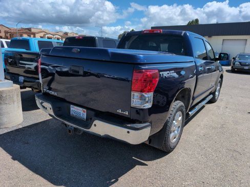 Used 2011 Toyota Tundra Limited w/ Memory Pkg image 3