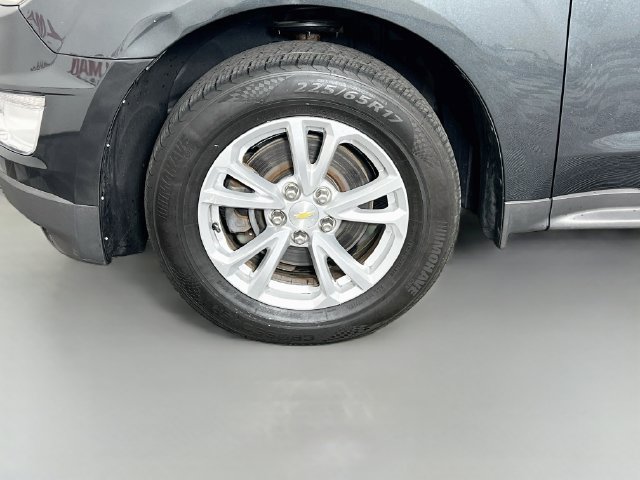 Used 2017 Chevrolet Equinox LT w/ Convenience Package FWD image 25