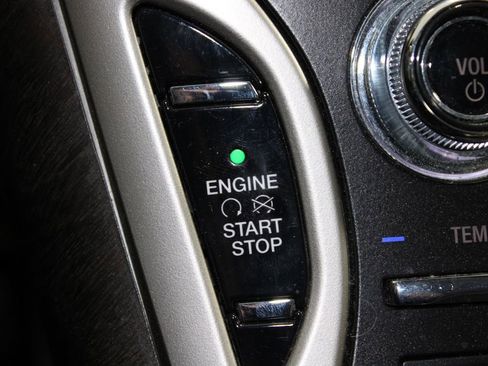 Used 2020 Lincoln Nautilus Reserve w/ Equipment Group 201A image 25