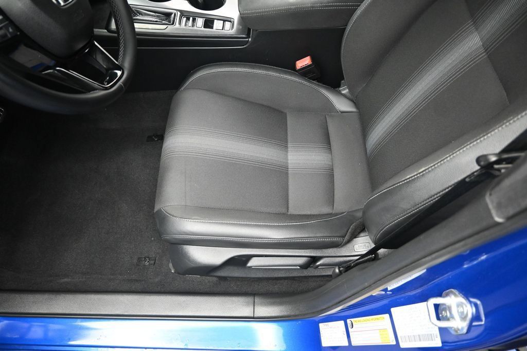 Used 2023 Honda Civic Sport image 13
