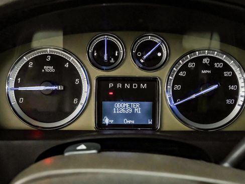 Used 2014 Cadillac Escalade ESV Platinum RWD image 20