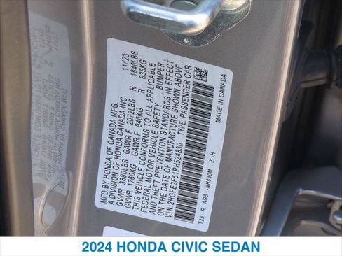 Used 2024 Honda Civic Sport image 26