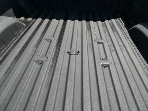 Used 2022 Chevrolet Silverado 2500 LTZ w/ LTZ Plus Package AWD/4WD image 18