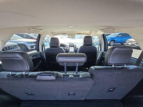 Used 2024 Ford Edge SEL AWD/4WD image 39
