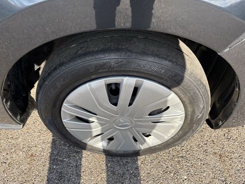 Used 2024 Mitsubishi Mirage ES image 16