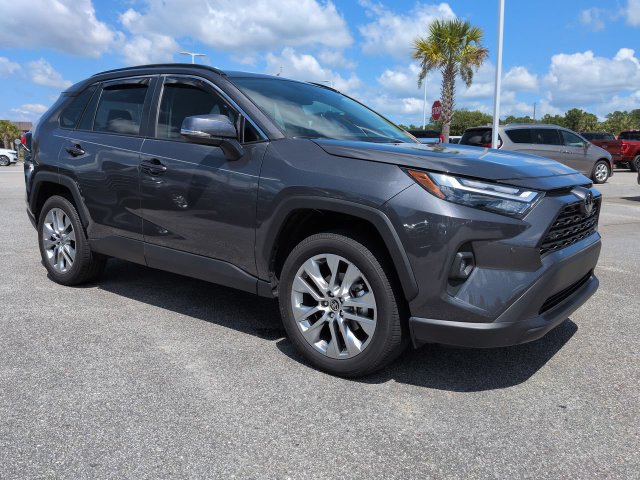 Used 2023 Toyota RAV4 XLE Premium AWD/4WD image 2
