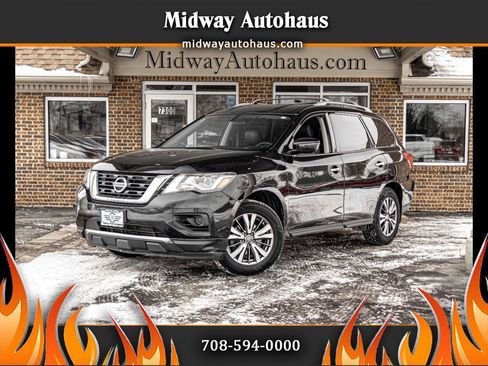 Used 2018 Nissan Pathfinder S AWD/4WD image 1