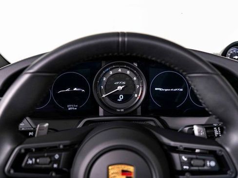 Used 2024 Porsche 911 Targa 4 GTS w/ Premium Package image 18