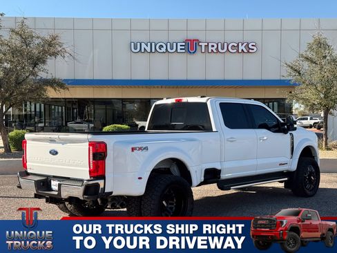 Used 2023 Ford F450 Lariat w/ FX4 Off-Road Package image 5