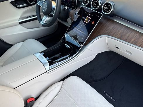 Certified 2025 Mercedes-Benz C 300 Sedan image 14